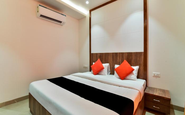 Capital O Maurya Inn