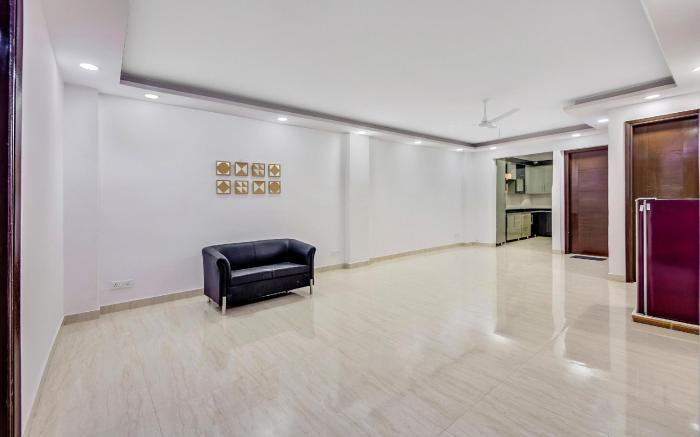 OYO Home Premium Villa Near Qutab Minar Metro Station