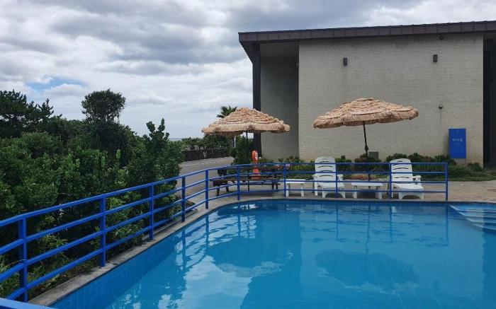 Ocean Square Resort
