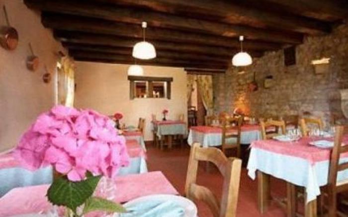 Logis Hotel Restaurant La Vieille Ferme, Macon Nord