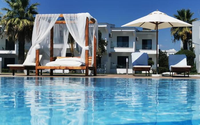 Kamari Beach Hotel