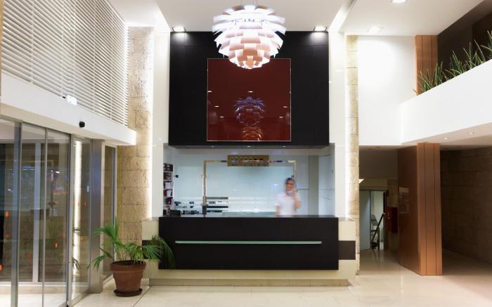 Pearl Hotel