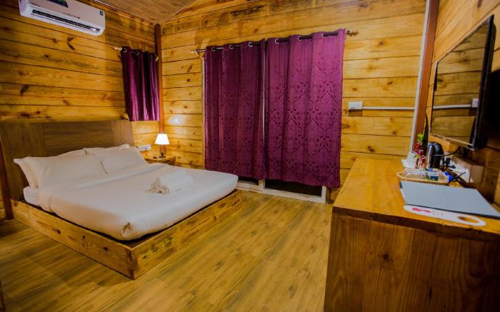 Mariners Bay Beach Resort