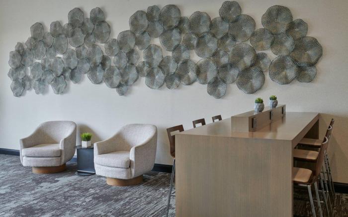 Delta Hotels by Marriott Detroit Novi