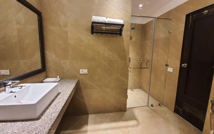 Timbuktoo Kasauli, 4 Bhk Villa With Swimming Pool