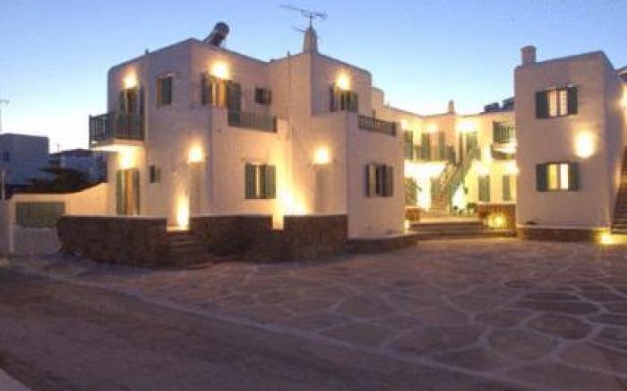 Yanna Asteri Suites
