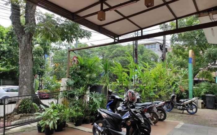 OYO 90278 Hotel Sepuluh Buah Batu Bandung