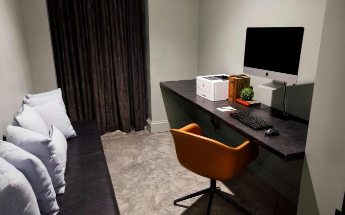 Cyrus Hotel, Topeka, a Tribute Portfolio Hotel