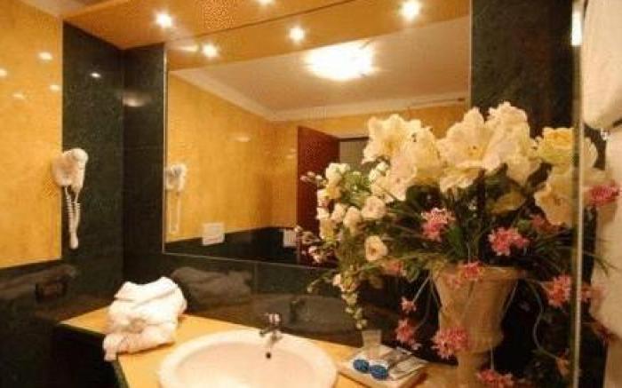 Domizia Palace Hotel