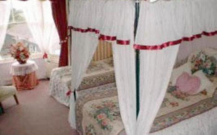 Rooms at The Highcliffe