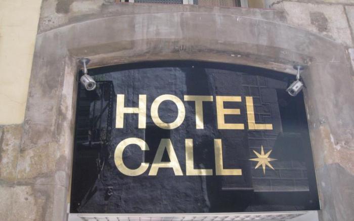 Hotel Call