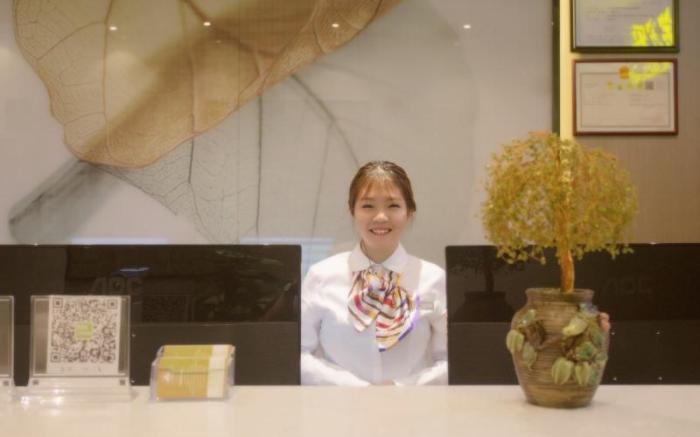 GreenTree Inn Express Hainan Haikou Haixiu Zhong Road