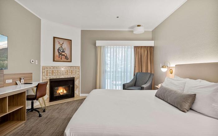 Chateau Big Bear Boutique Hotel, BW Signature Collection