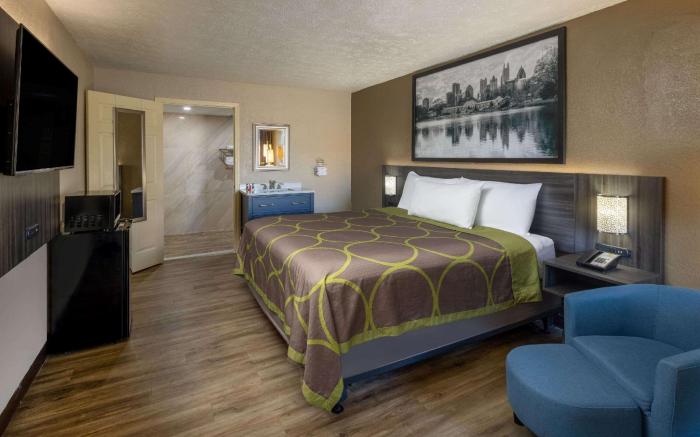 Super 8 by Wyndham McDonough GA