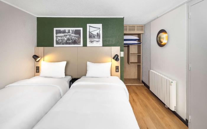 Campanile Bordeaux Nord Le Lac Hotel