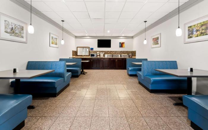 Best Western Riverside Inn