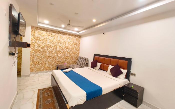 Goroomgo Kabir Charbagh Lucknow