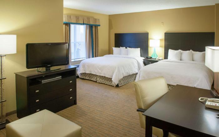 Hampton Inn & Suites St. Petersburg/Downtown