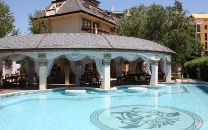 Family Hotel Gold Pearl