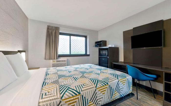 Motel 6 Cedar Rapids, IA - Airport