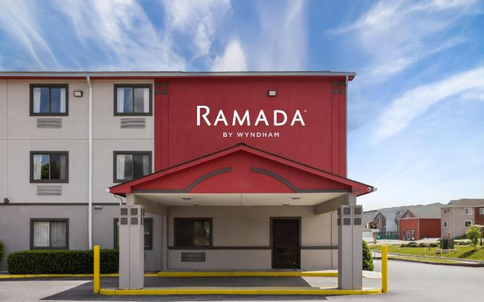 Ramada by Wyndham York Harrisburg Hershey