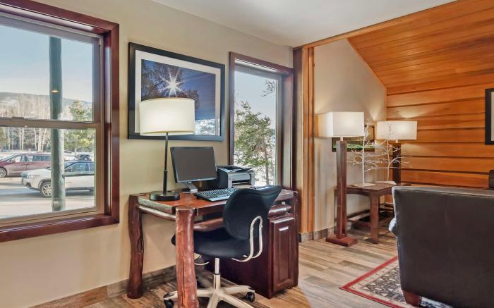 Best Western Ptarmigan Lodge