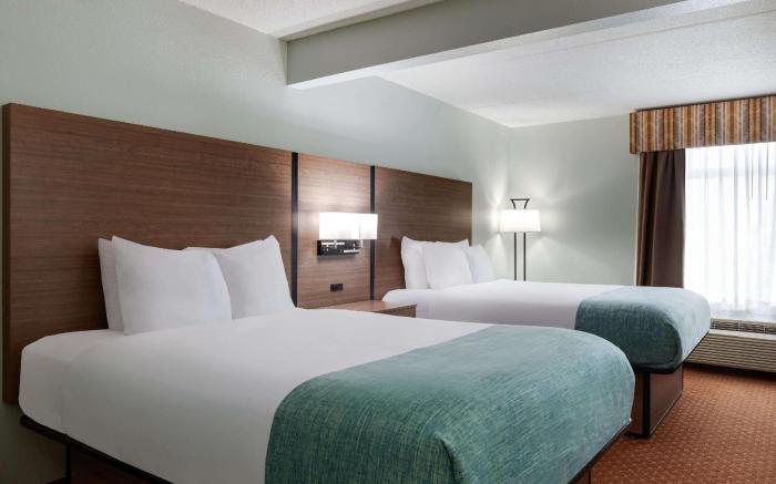 Wingate by Wyndham Louisville East