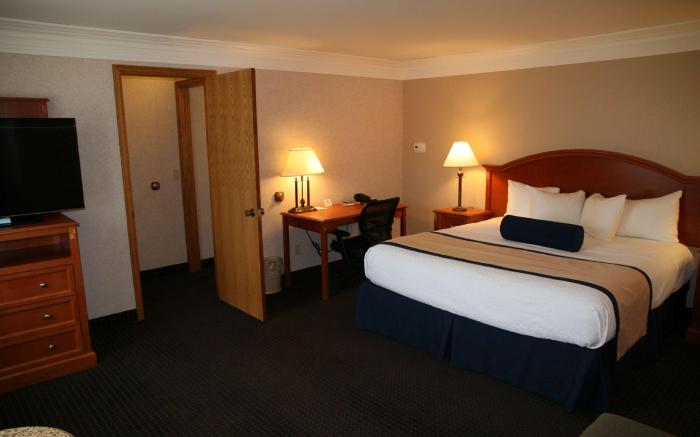 Best Western Plus Silver Saddle Inn