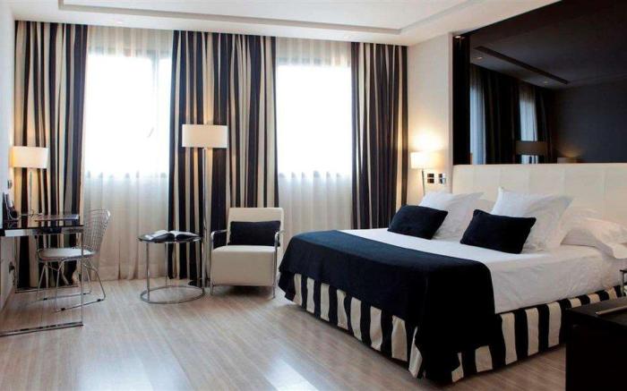 Hotel Maydrit Airport