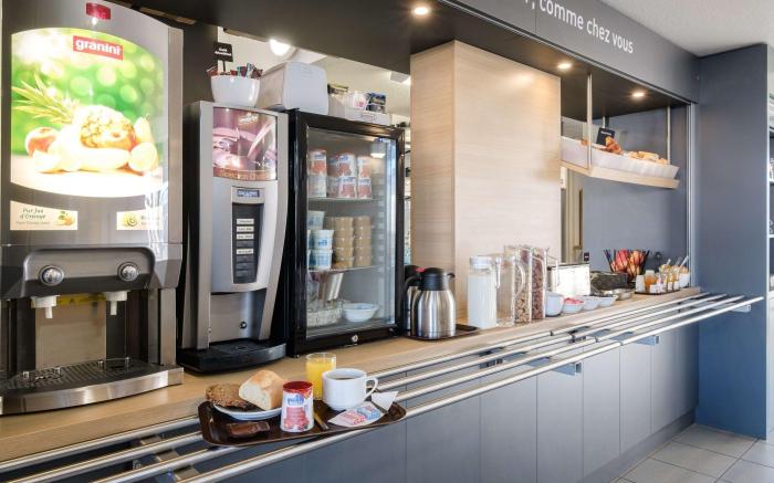 B&B HOTEL CALAIS Coquelles Tunnel sous La Manche