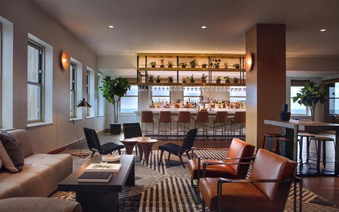 Kimpton Harper Hotel By IHG