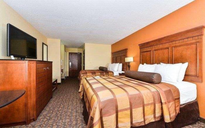 Best Western Plus Midwest Inn and Suites