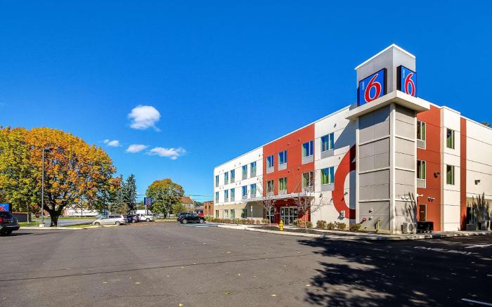 Motel 6 Allentown, PA