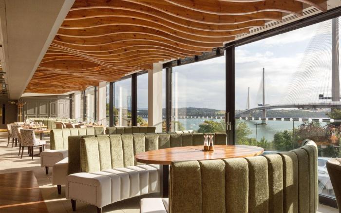 DoubleTree by Hilton Edinburgh - Queensferry Crossing