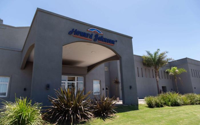 Howard Johnson Funes