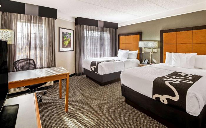 La Quinta Inn & Suites by Wyndham Macon
