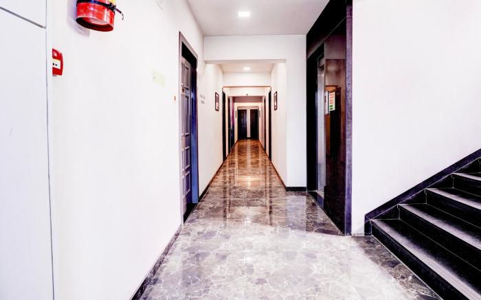 Super Townhouse OAK Kopar Khairane Navi Mumbai Formerly IVY Hotel