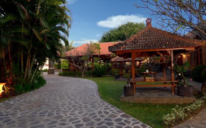 Banyualit Spa 'n Resort Lovina
