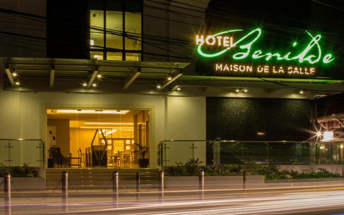 Hotel Benilde Maison De La Salle