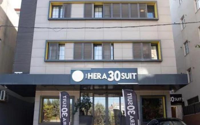The Hera 30 Suit