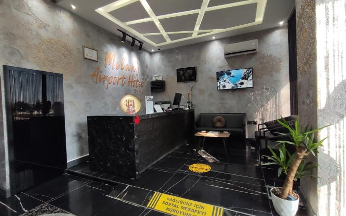 Melanj Airport Hotel
