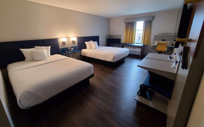 Microtel Inn & Suites by Wyndham Milford