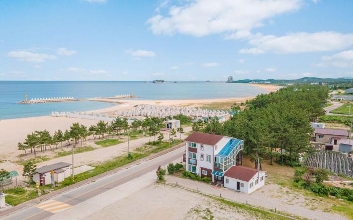 Goseong Omaju Pension