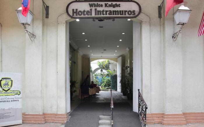 White Knight Hotel Intramuros