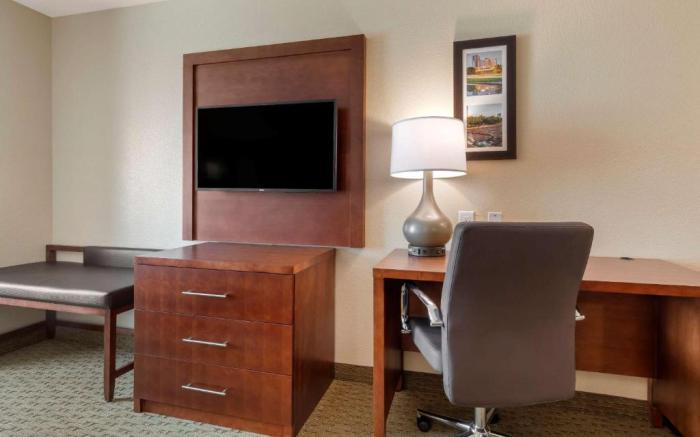 Comfort Inn & Suites Euless DFW West