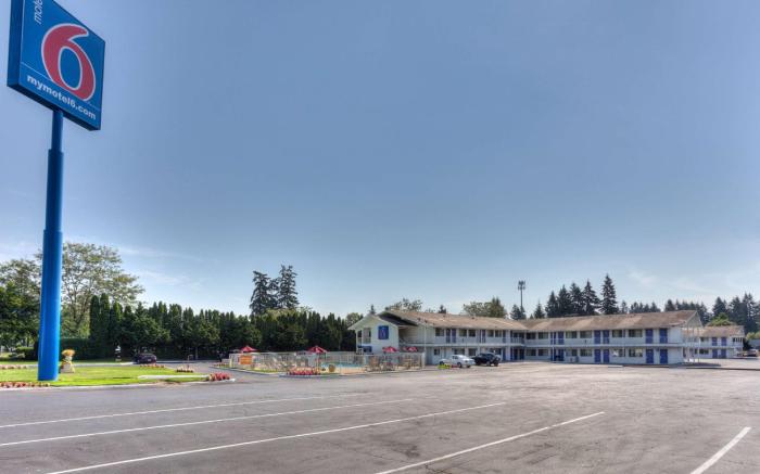 Motel 6 Tigard, OR - Portland South - Lake Oswego