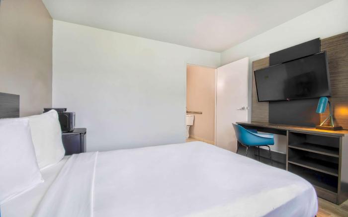 Motel 6 Austin, TX - North