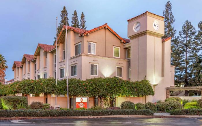 Best Western Airport Plaza Hotel