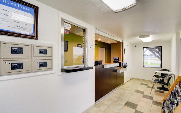 Studio 6  Midwest City, OK - Oklahoma City