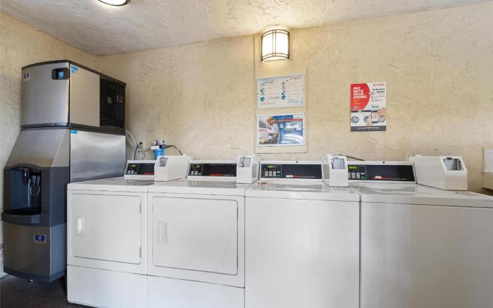 Best Western San Diego Miramar Hotel